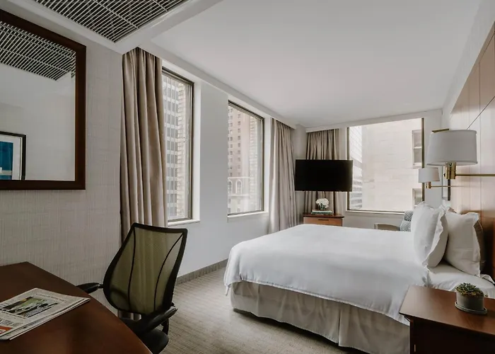 Central Loop Hotel